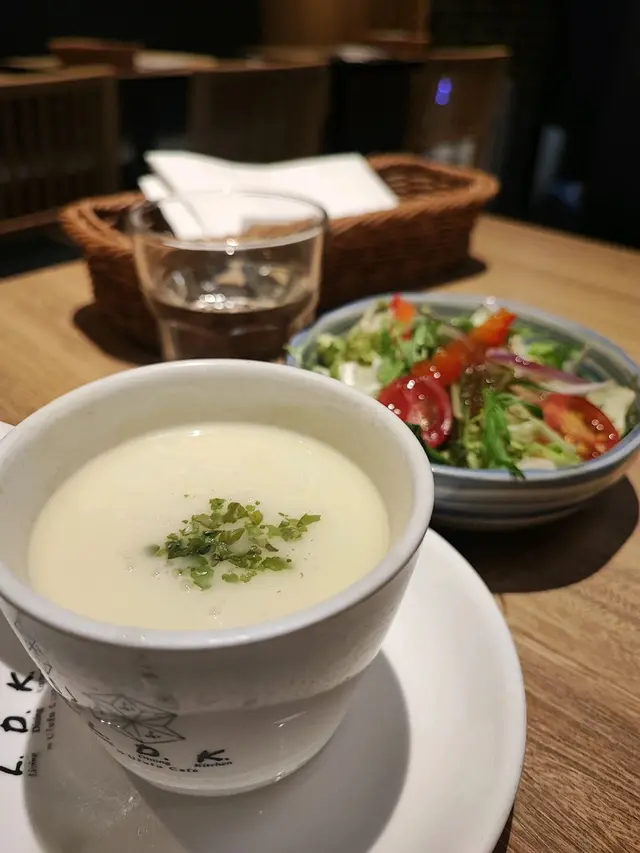 湯或沙律二選一