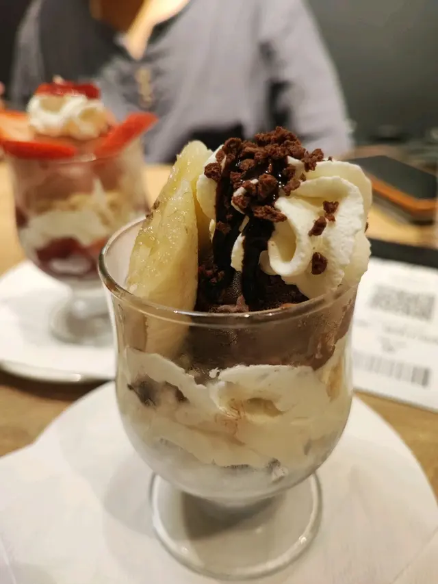 朱古力香蕉芭菲