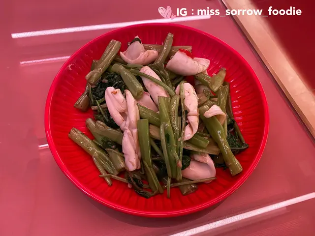 蝦醬通菜炒鮮魷