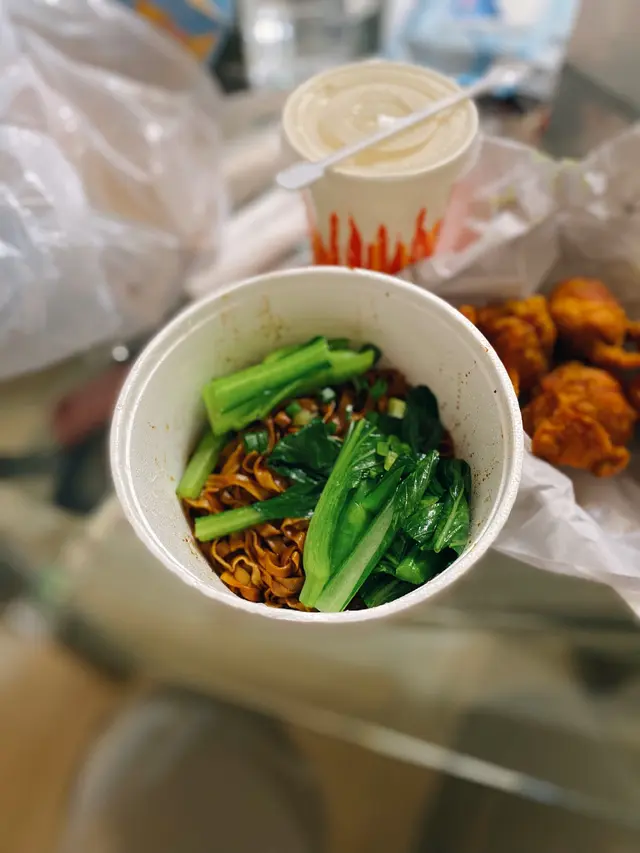 蒜香雞球撈粗