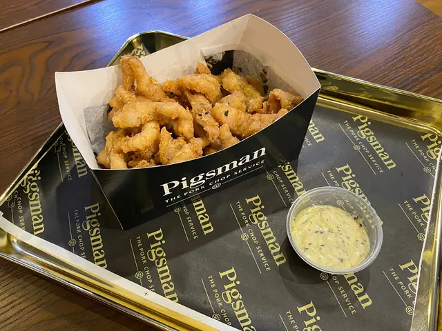 金手指(豬扒薯條)配黑松露山葵醬