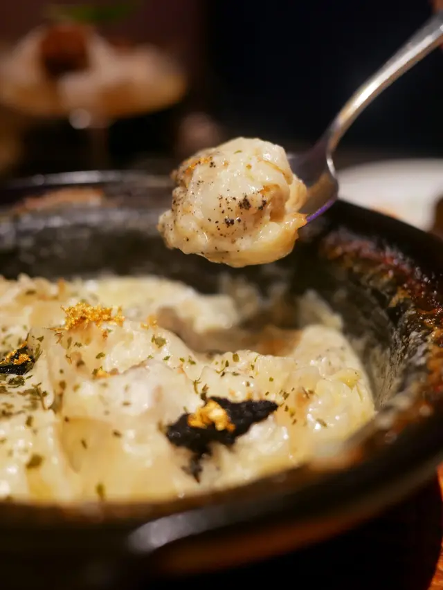 黑松露奶油鮮百合花