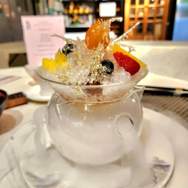 冰鎮脆皮黑豚咕嚕肉