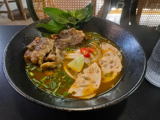 順化扎肉牛尾湯米線