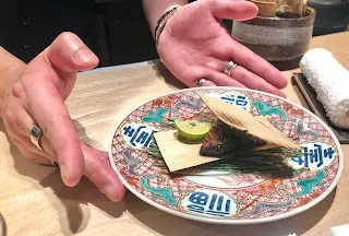 藁燒牛舌昆布締漬