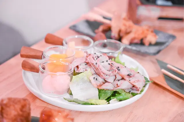 燒水果卷物盛合-豚