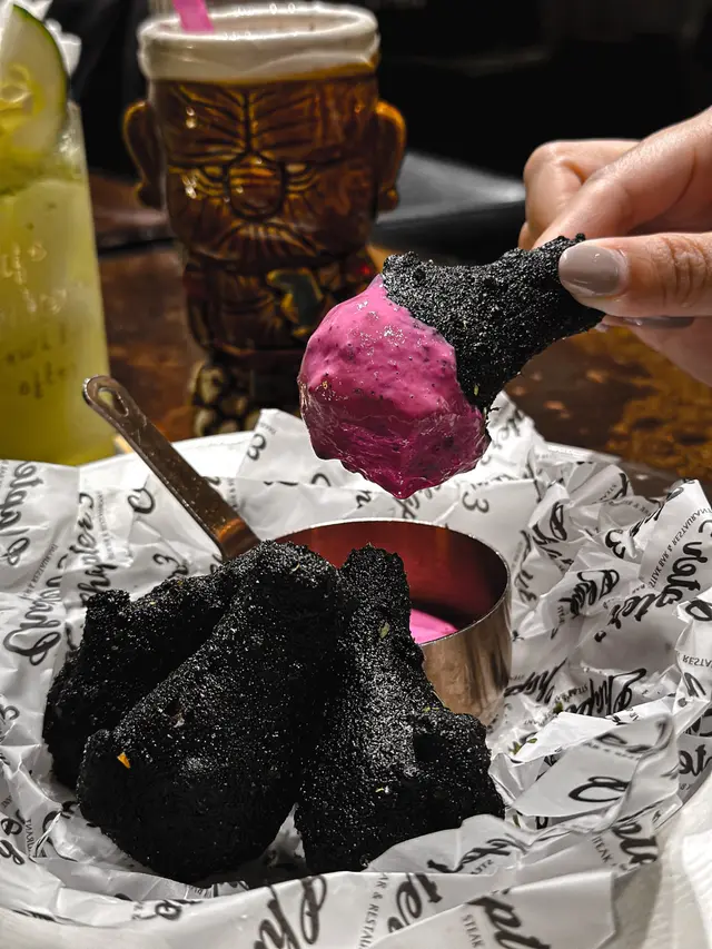 Black Pink炸雞 半份