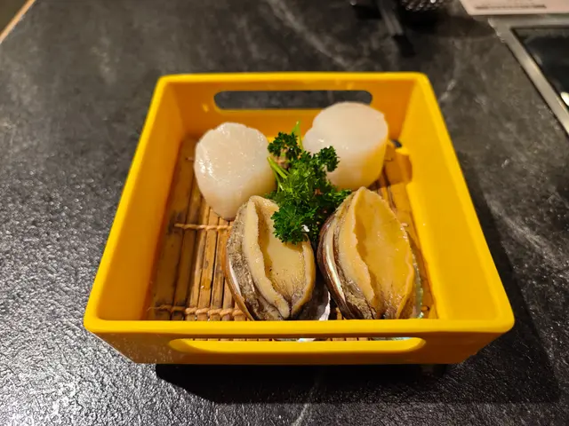 贈送鮑魚及帶子