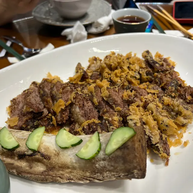 招牌咖喱原條牛肋骨