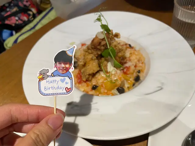 酥炸雞球蕃茄意大利飯