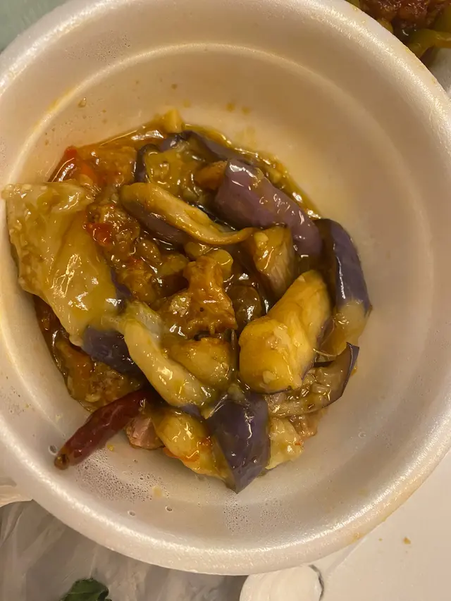 不知所謂嘅麻辣雞煲
