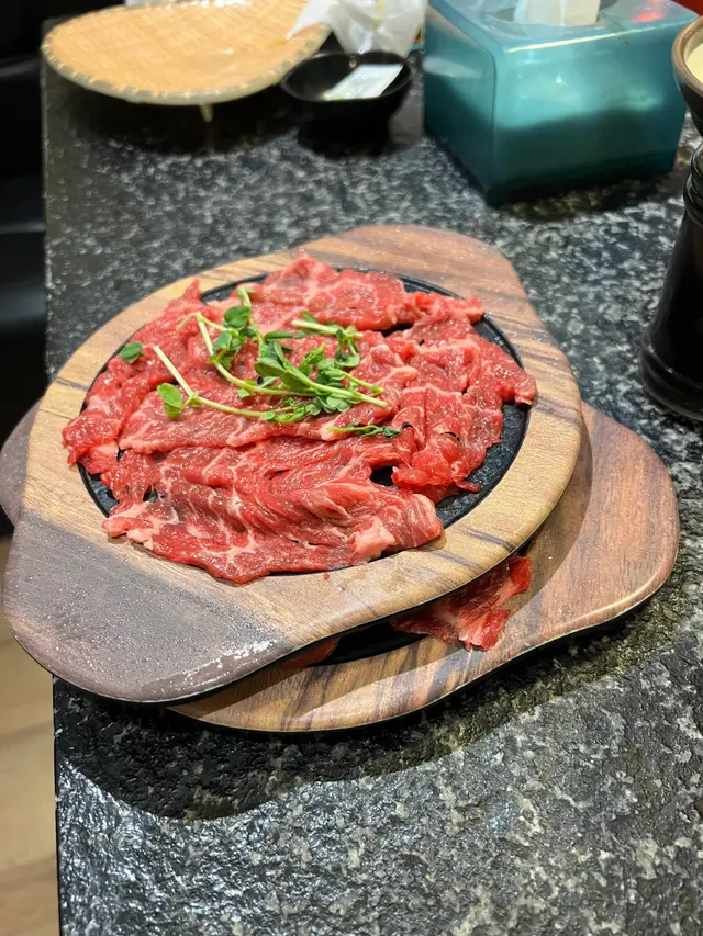 無論落鑊炒,或者打邊爐都一流