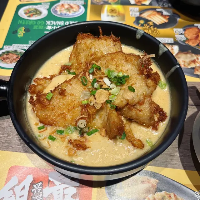 白咖喱香茅豬扒飯