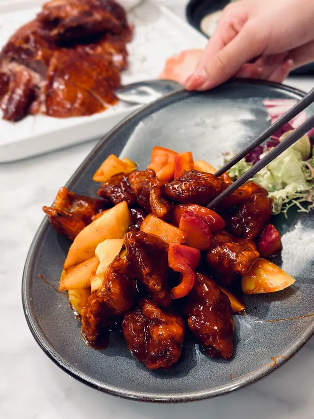 黑毛豬咕嚕肉