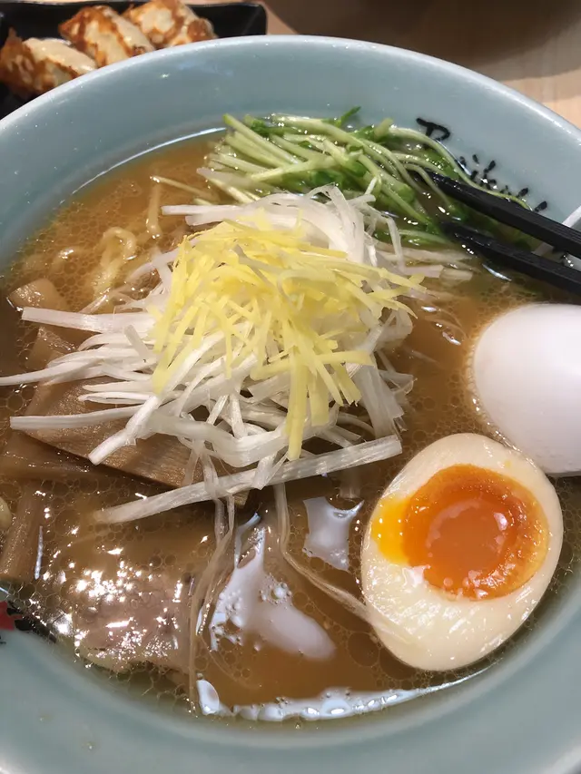 生薑醬油拉麵