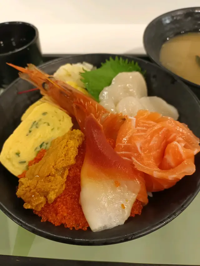 海鮮丼