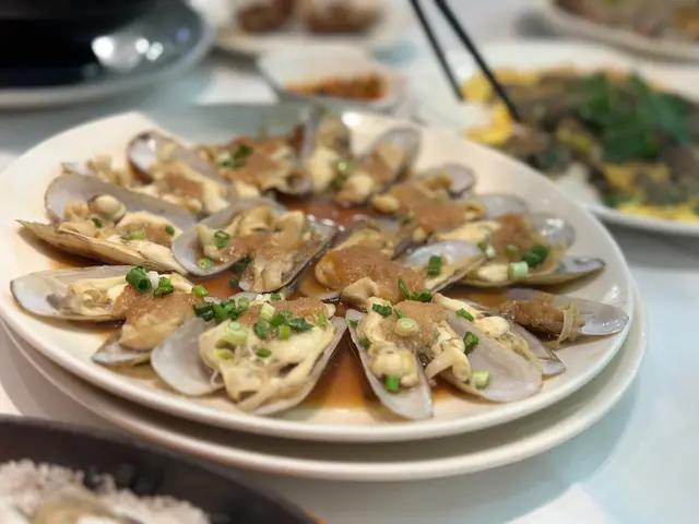 蒜蓉蒸海蟶