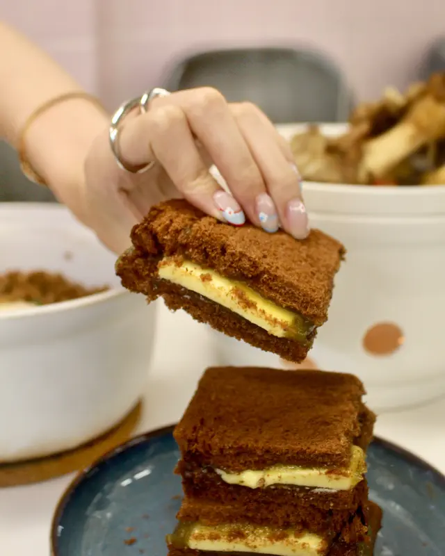 椰香南洋燒麵包+鮮牛油