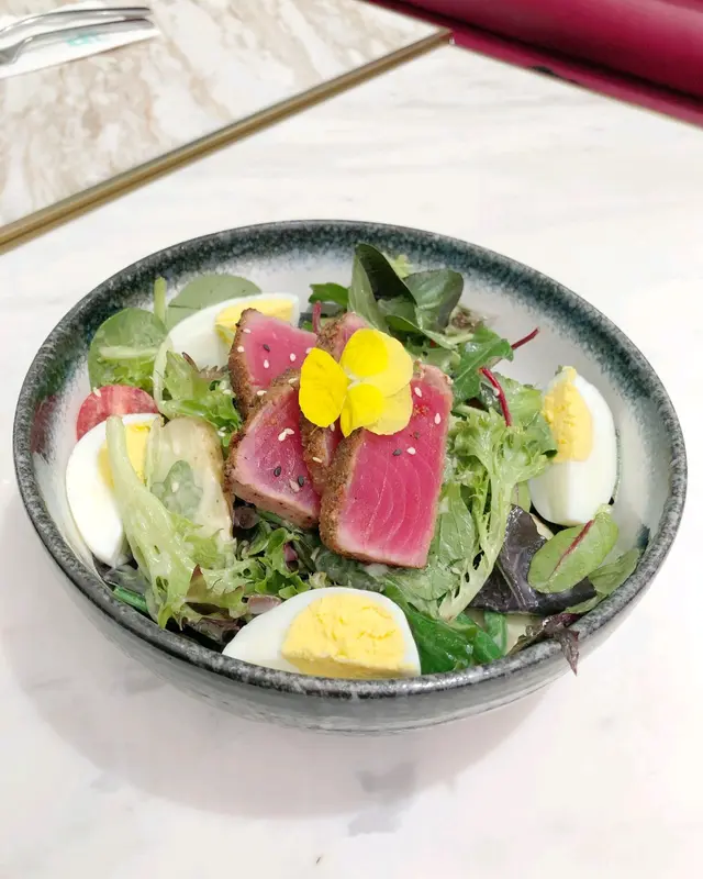 火炙尼斯吞拿魚沙律