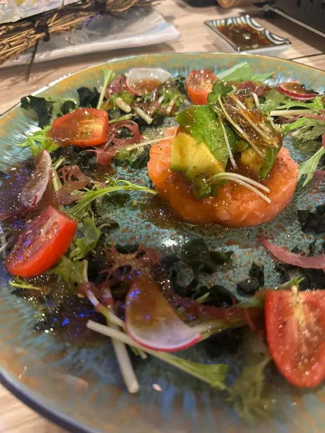 三文魚牛油果酢漬