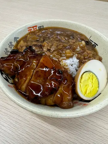 肉燥雞扒飯