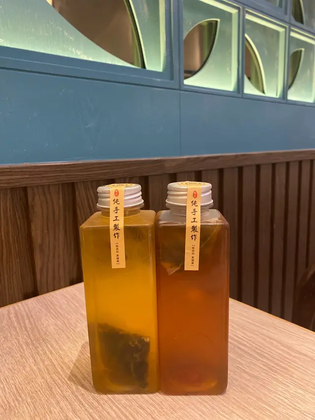 菊花普洱和桂花烏龍