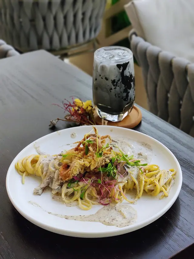 軟殼蟹黑松露雜菇忌廉意粉