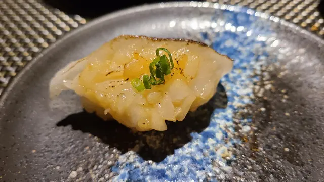 火炙左口魚裙邊壽司