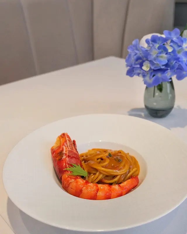 Red prawn Spaghetti Chitarra