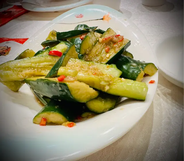 可惜蟹油似乎並未昇華拍青瓜這道家常小菜