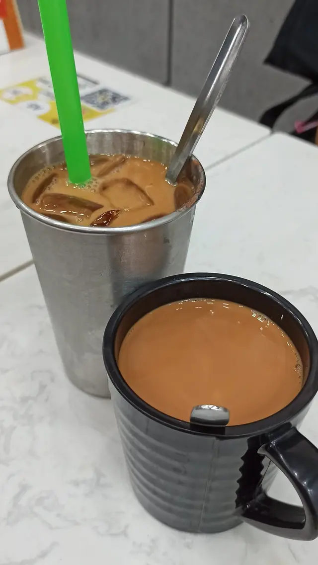 凍奶茶紅豆冰,熱奶茶