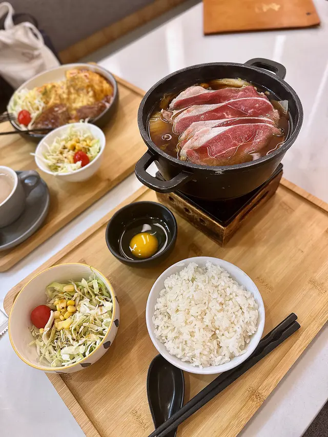 牛肉壽喜燒
