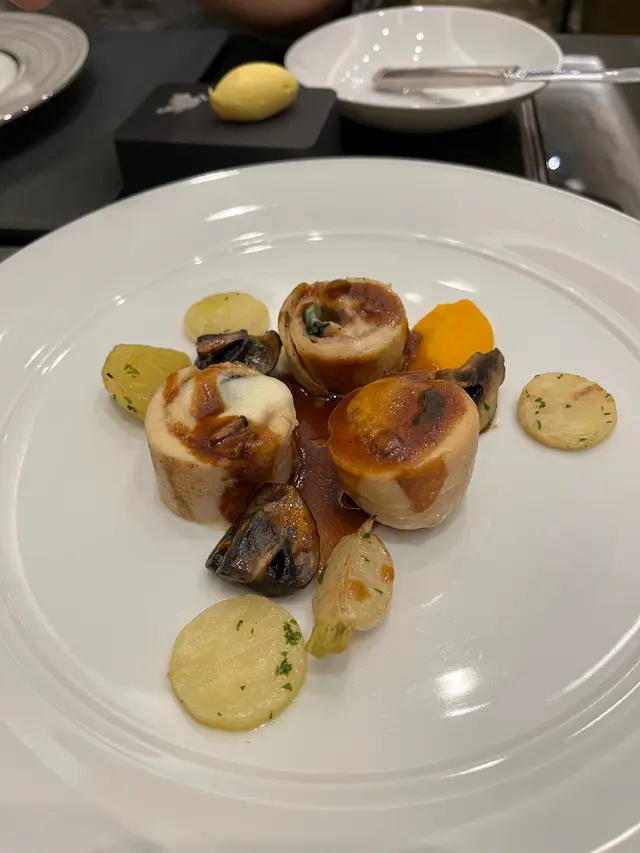 Three-Course Set Lunch
