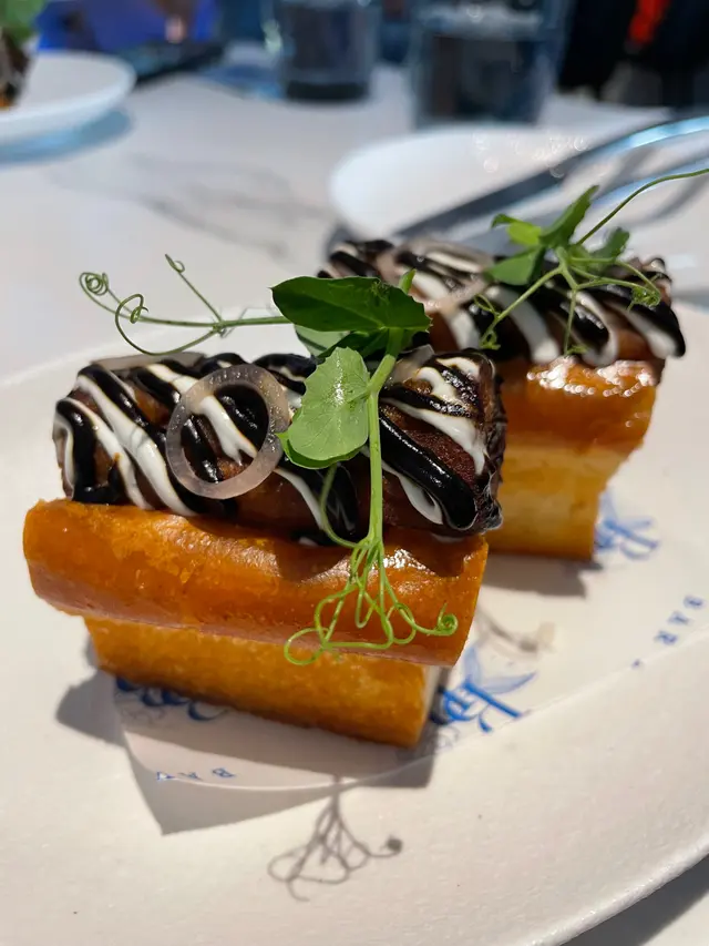 ”The Sea Dog” black garlic ketchup