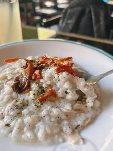 黑松露雜菌忌廉汁燴飯