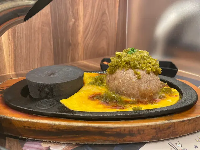 墨西哥辣椒和牛漢堡