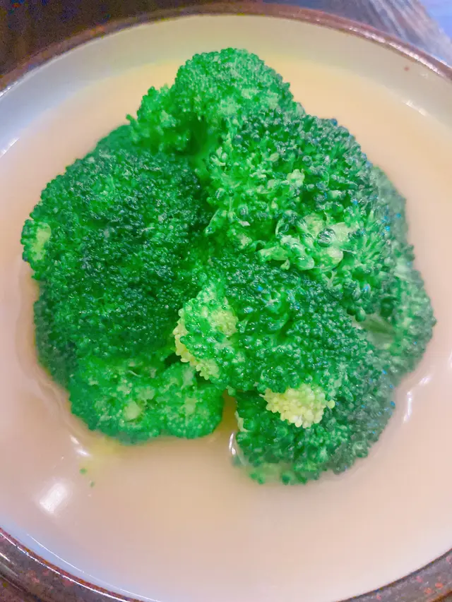 八珍甜醋雞絲沙律