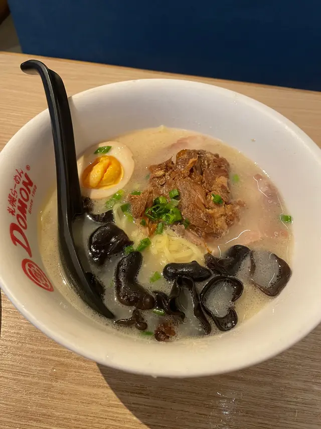 豬軟骨叉燒拉麵