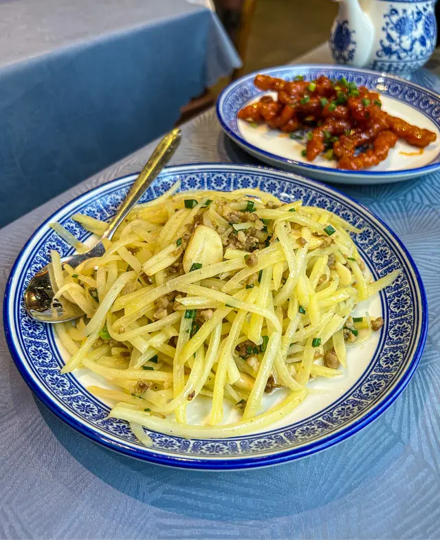 肉末土豆絲