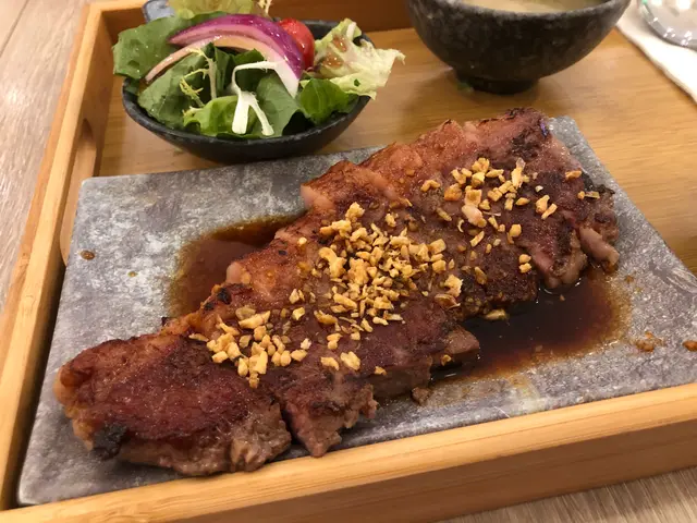 照燒西冷牛扒定食