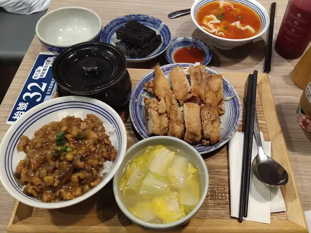 原盅燉湯定食套餐