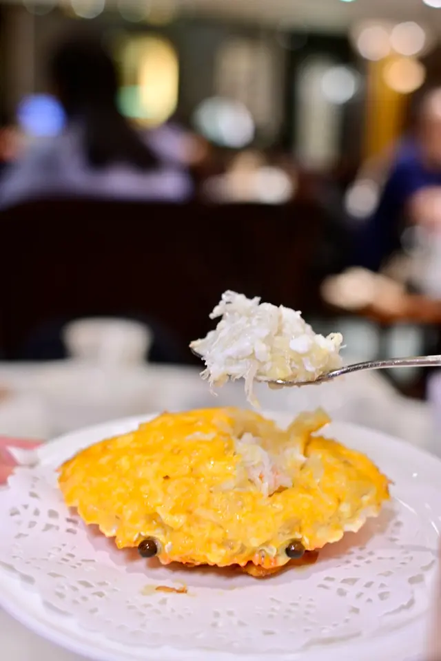 阿翁官燕焗蟹蓋