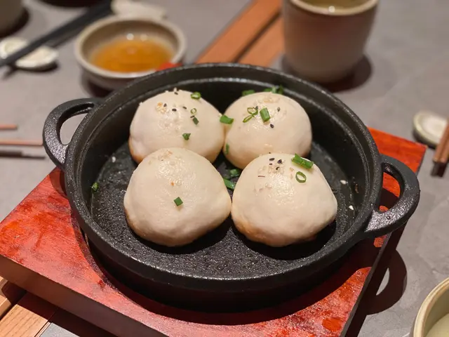 鐵板灌湯生煎包