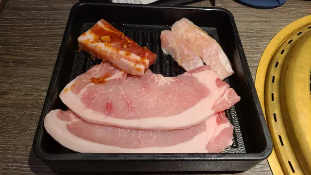 豬頸肉, 日本熊本豚肉眼, 厚切日本熊本豚腩肉