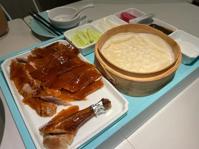 片皮鴨（半隻）