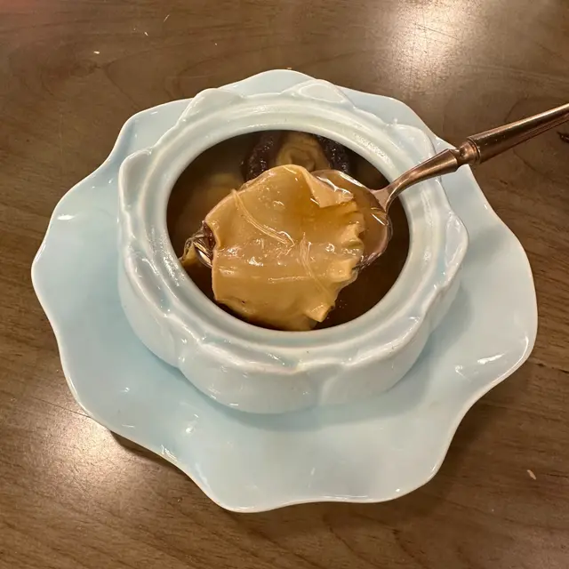 招牌足料燉佛跳牆