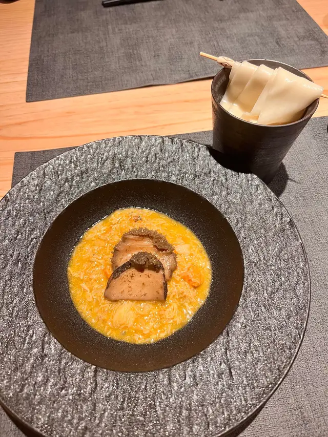 蟹黃磯煮鮑魚 伴日本花山烏冬