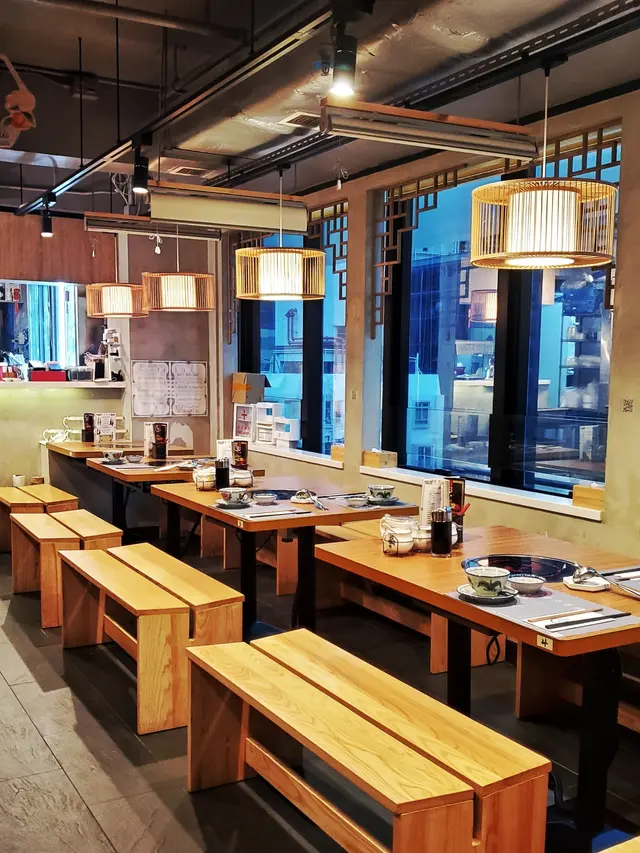 阿來客棧雞煲火鍋