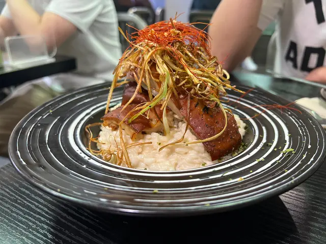 大蒜絲自家烤乳豬意大利飯