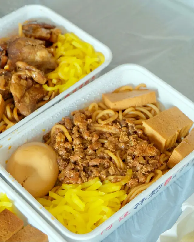 肉燥拌麵